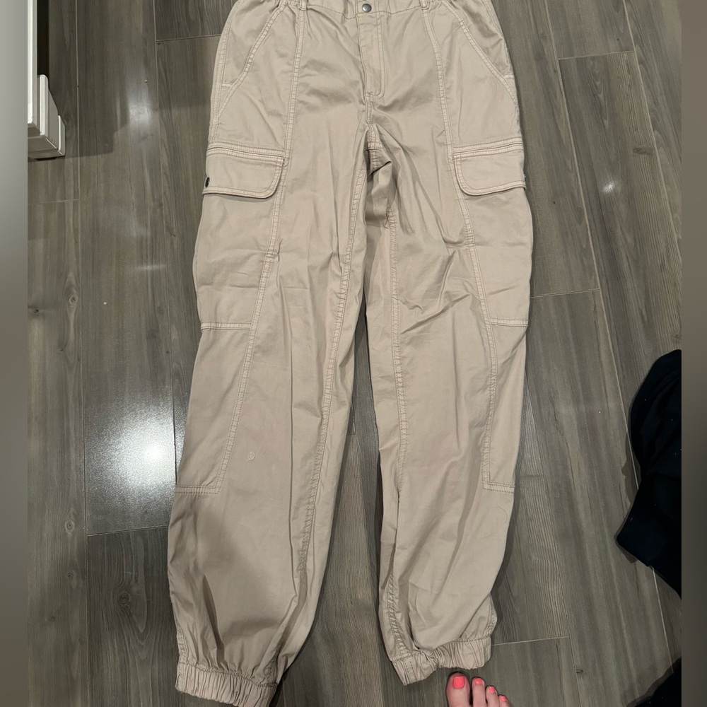 Women’s cargo pants